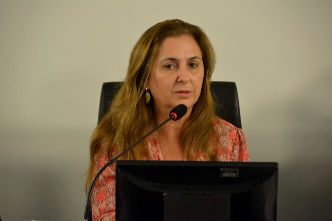 Regente e Igreja recebem moções de congratulações na Câmara